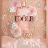 High-end Cosmetic Window Display - Image 2