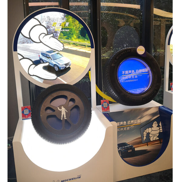 Bespoke Shop Decoration for Car Store